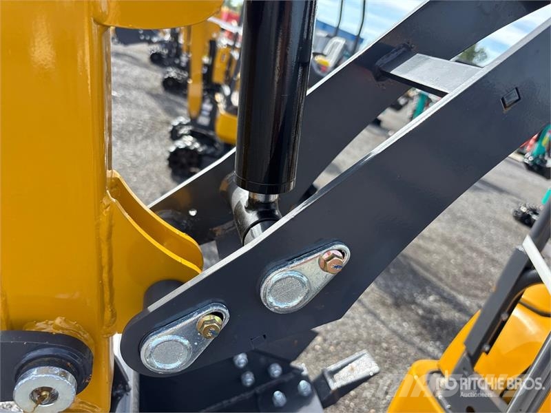 CFG QK18R Mini Excavator (Unused) Mini kotrók < 7t