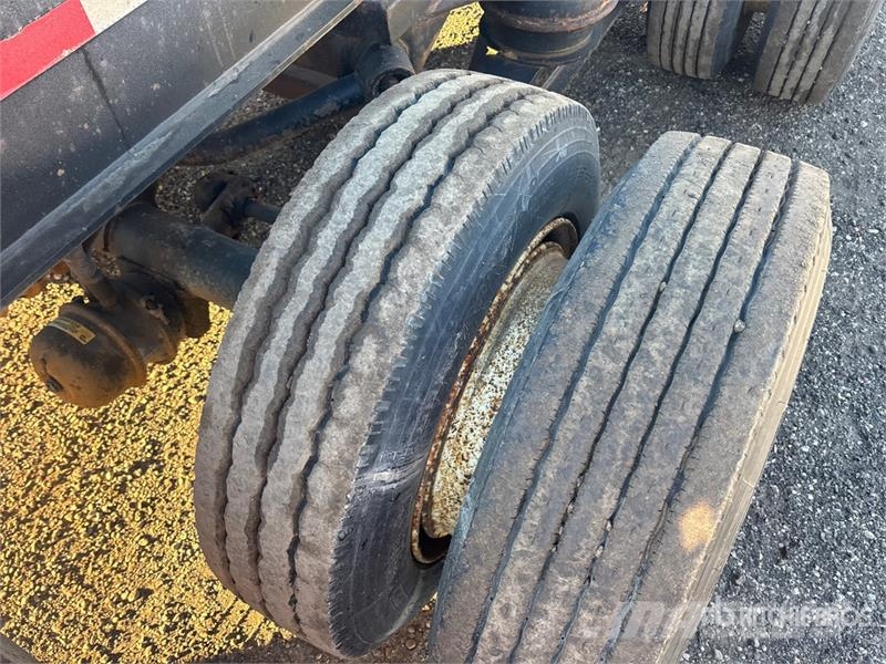 Chagnon Quad/A Roll-Off Trailer Tandem Prikolice