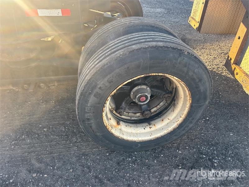 Chagnon Quad/A Roll-Off Trailer Tandem Prikolice
