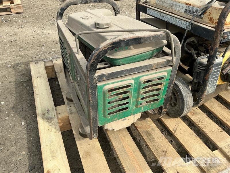 Champion 3 kW Portable Generator Set Drugi agregati