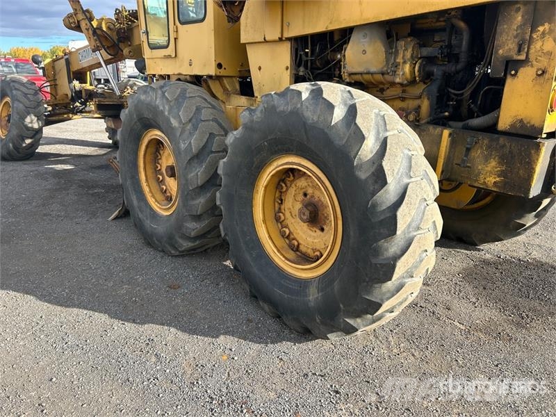 Champion 740 Motor Grader (Inoperable) Graders
