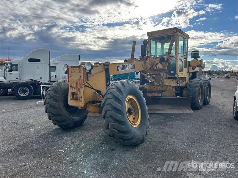 Champion 740 Motor Grader (Inoperable) Graders