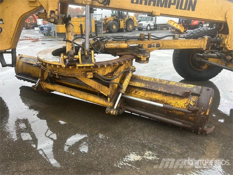 Champion 740A VHP Series VI Motor Grader Graders