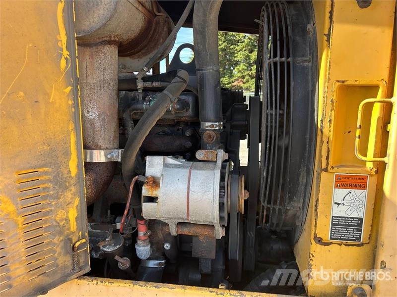 Champion 740A VHP Series V Motor Grader Motoniveladoras