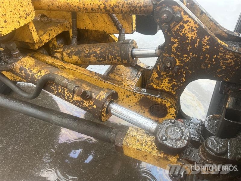 Champion 740A VHP Series VI Motor Grader Graders