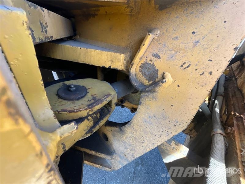 Champion 740A VHP Series V Motor Grader Motoniveladoras