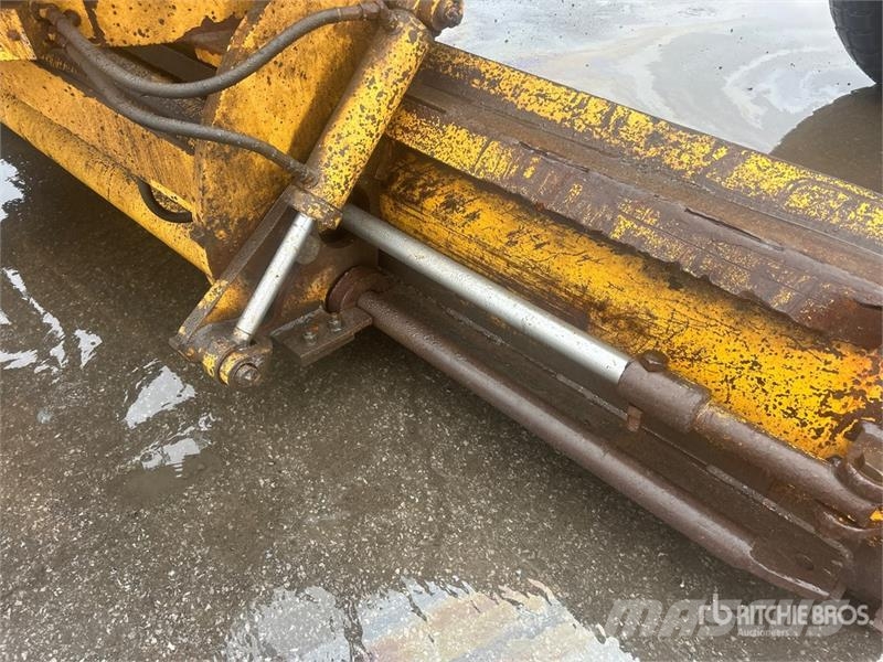 Champion 740A VHP Series VI Motor Grader Graders