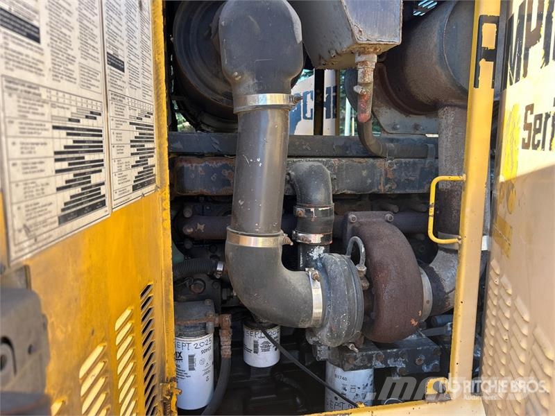 Champion 740A VHP Series V Motor Grader Motoniveladoras