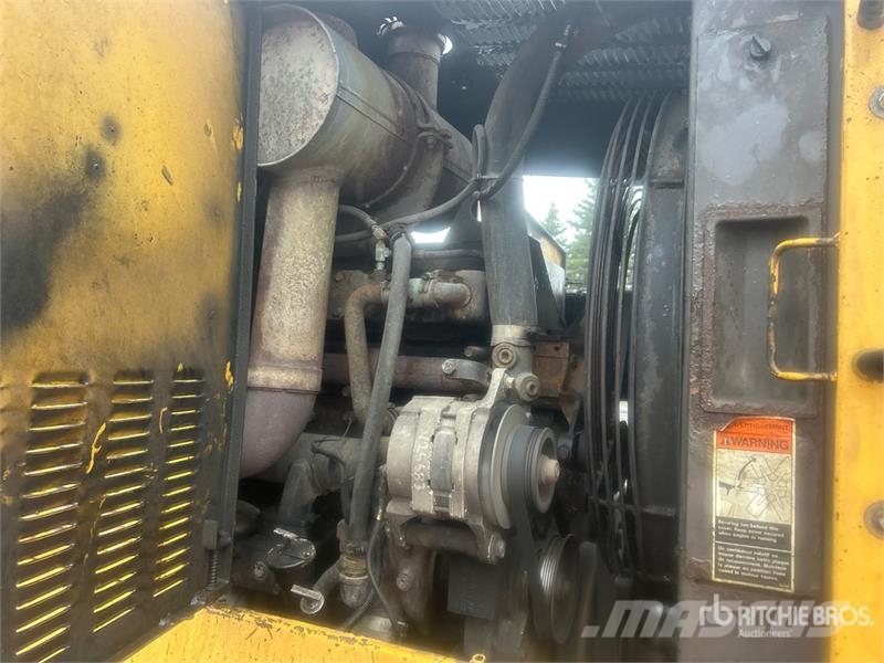 Champion 740A VHP Series VI Motor Grader Graders