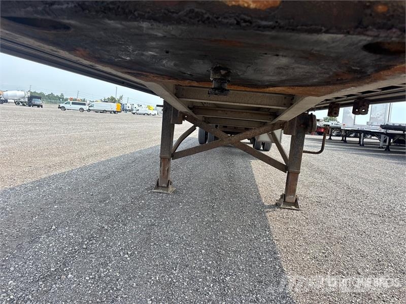  Chaparral 48 ft T/A Spread Axle Flatbed Trailer Pritschenanhänger