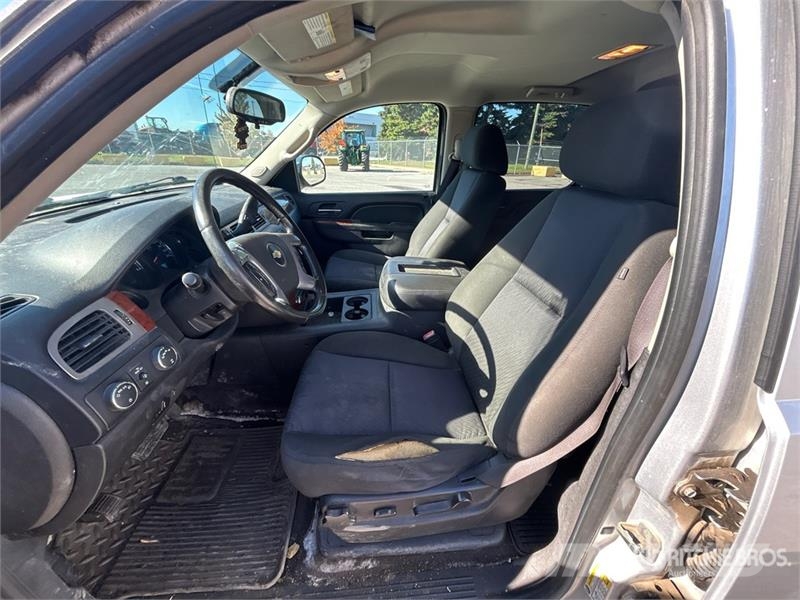 Chevrolet Avalanche 4x4 Crew Cab Pickup Drugi