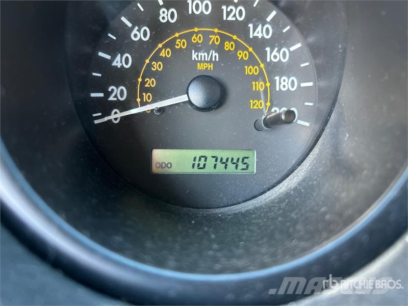Chevrolet Aveo Automobile 자동차