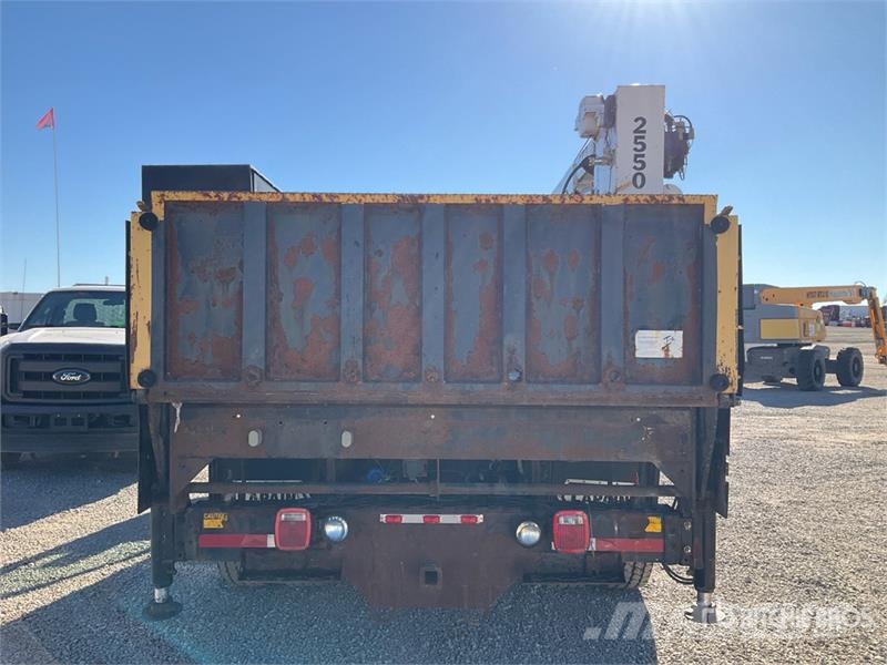 Chevrolet C7500 Komunalna vozila za opštu namenu