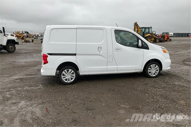 Chevrolet City Express LT Cargo Van Panel vans