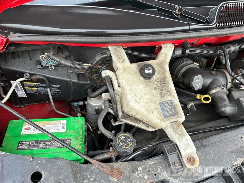 Chevrolet Express 2500 Cargo Van Lätta skåpbilar