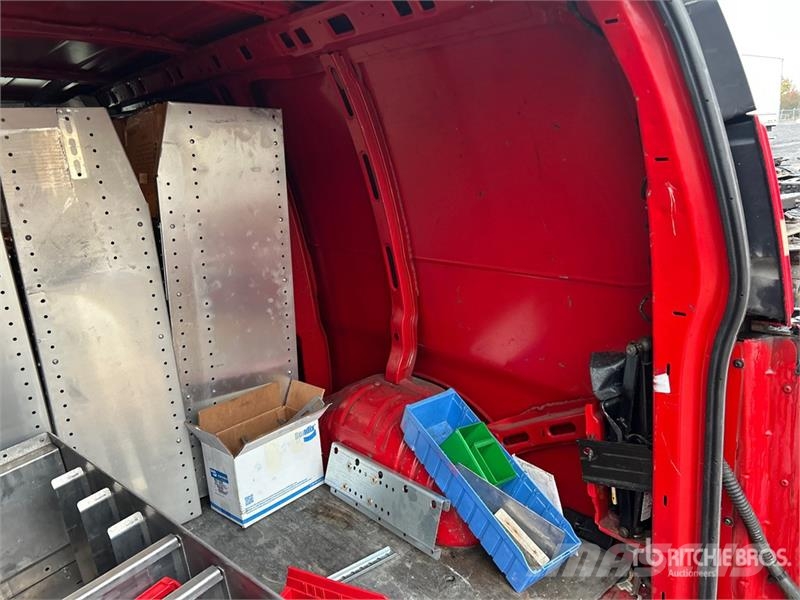 Chevrolet Express 2500 Cargo Van Lätta skåpbilar