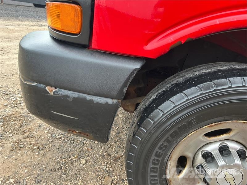 Chevrolet Express 2500 Cargo Van Lätta skåpbilar