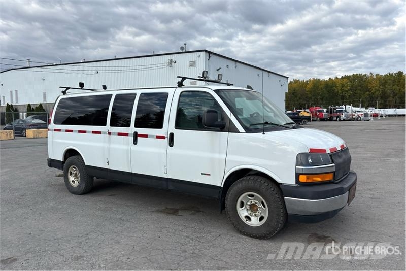 Chevrolet Express 2500 Duramax Cargo Van Lieferwagen