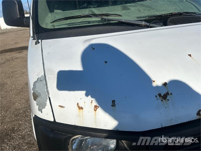 Chevrolet Express 2500 Cargo Van Dostavna vozila / kombiji