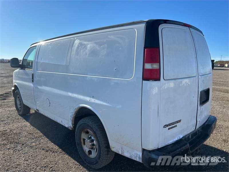 Chevrolet Express 2500 Cargo Van Dostavna vozila / kombiji