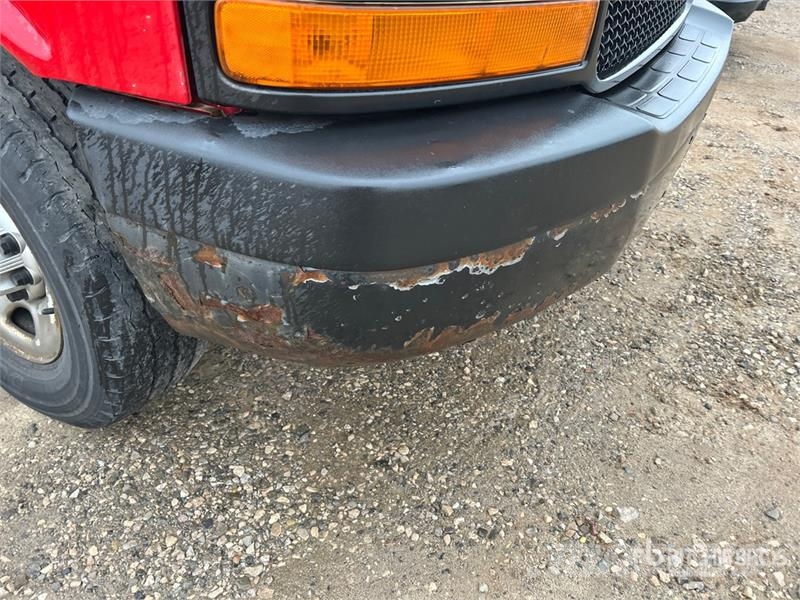 Chevrolet Express 2500 Cargo Van Lätta skåpbilar