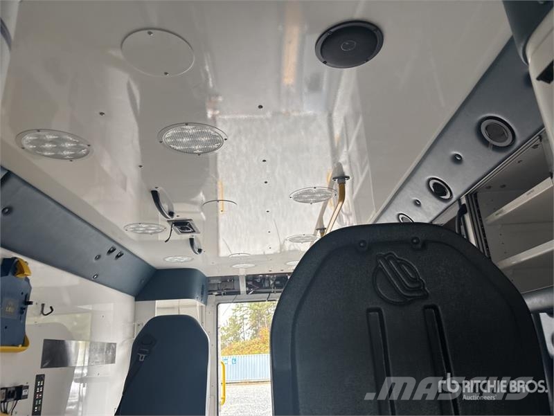 Chevrolet Express 4x2 Ambulance Ambulante