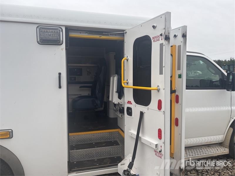 Chevrolet Express 4x2 Ambulance Ambulante