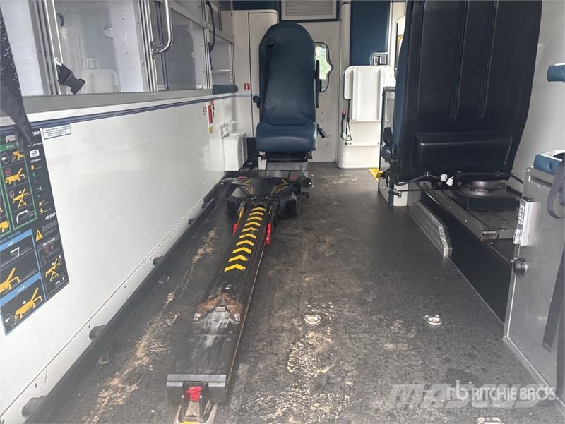 Chevrolet Express 4x2 Ambulance Ambulante