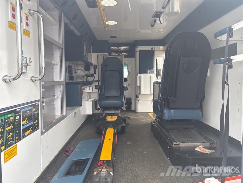 Chevrolet Express 4x2 Ambulance Ambulante