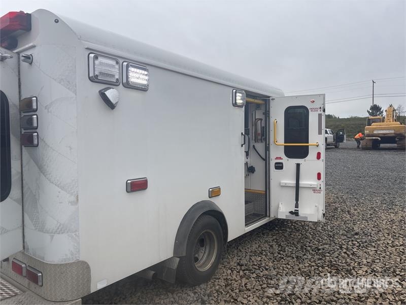 Chevrolet Express 4x2 Ambulance Ambulante