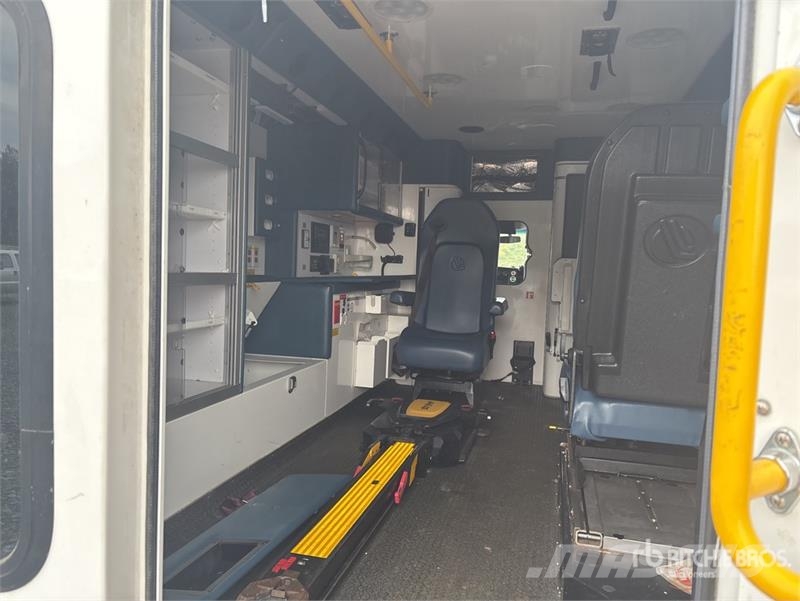 Chevrolet Express 4x2 Ambulance Ambulances