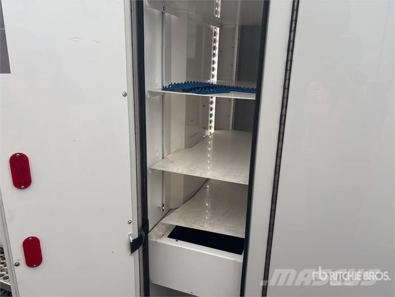 Chevrolet Express 4x2 Ambulance Ambulante