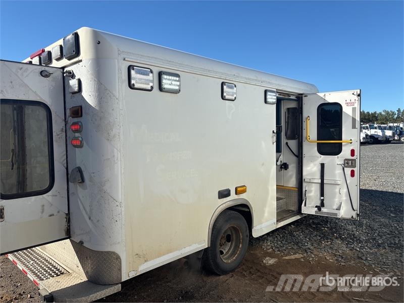 Chevrolet Express 4x2 Ambulance Машини швидкої допомоги