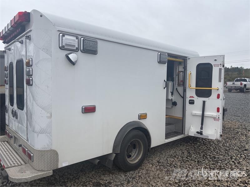Chevrolet Express 4x2 Ambulance Ambulante