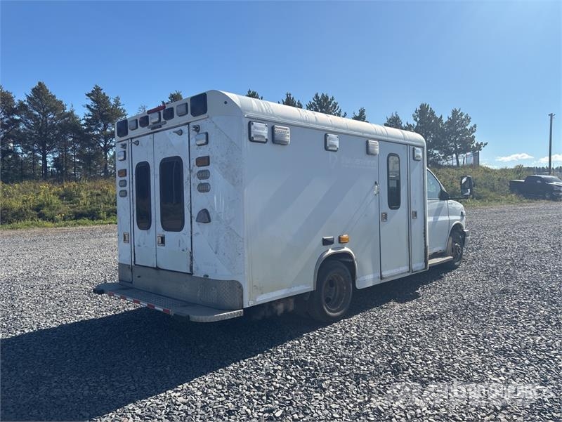 Chevrolet Express 4x2 Ambulance Машини швидкої допомоги