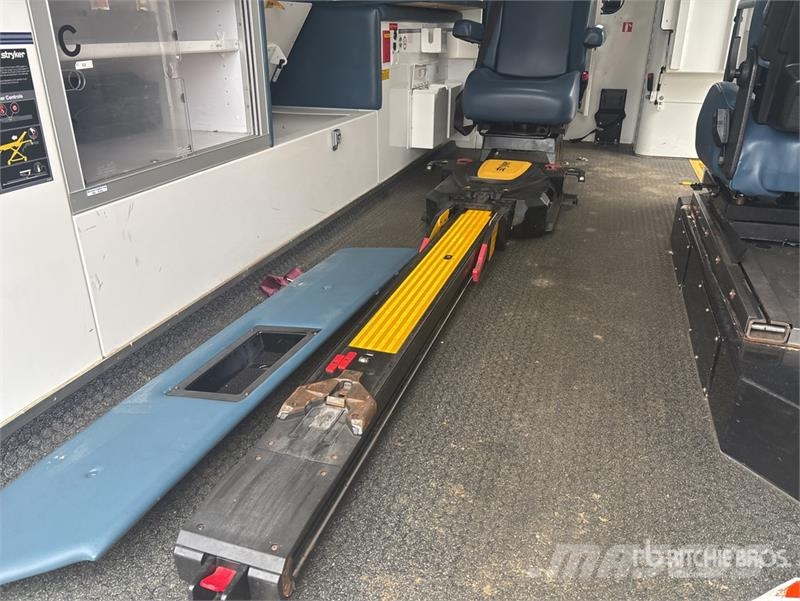 Chevrolet Express 4x2 Ambulance Ambulante