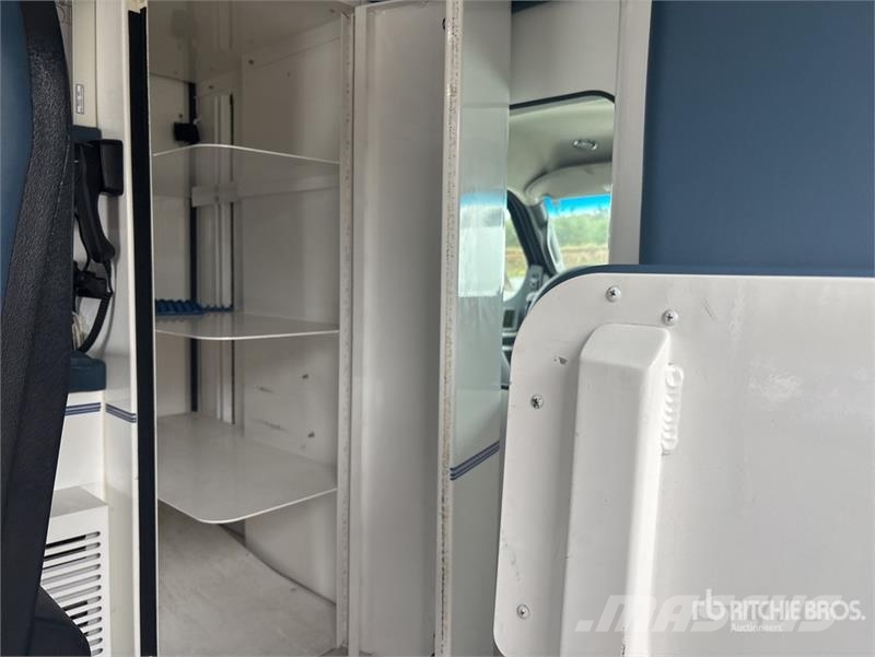 Chevrolet Express 4x2 Ambulance Ambulante