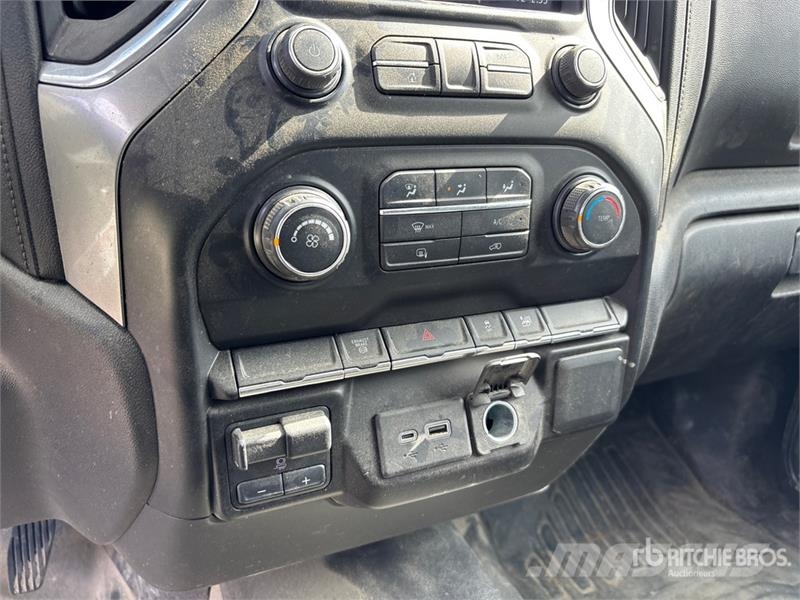 Chevrolet K2500 Прочие фургоны