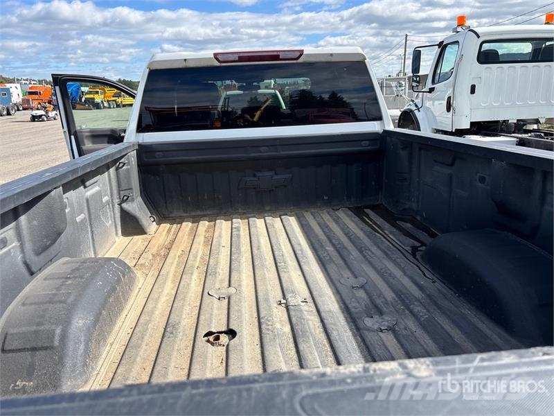 Chevrolet K2500 Прочие фургоны