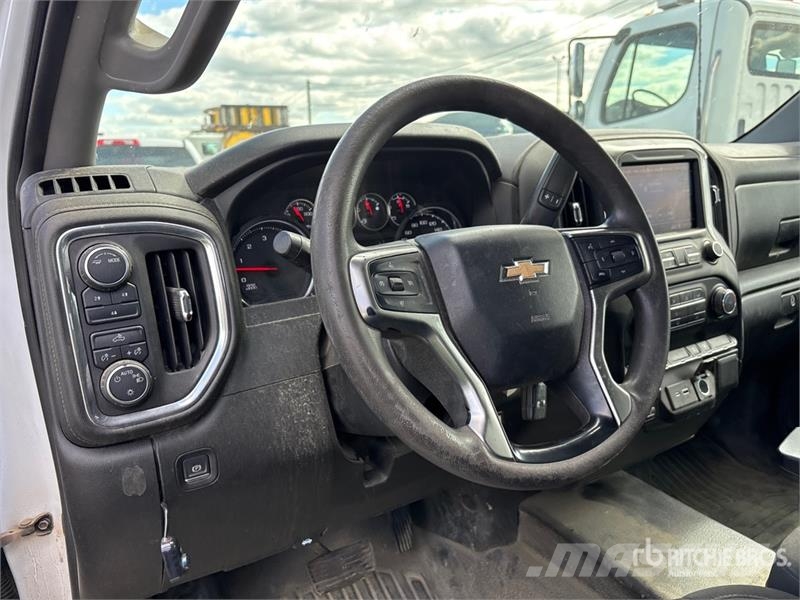 Chevrolet K2500 Прочие фургоны