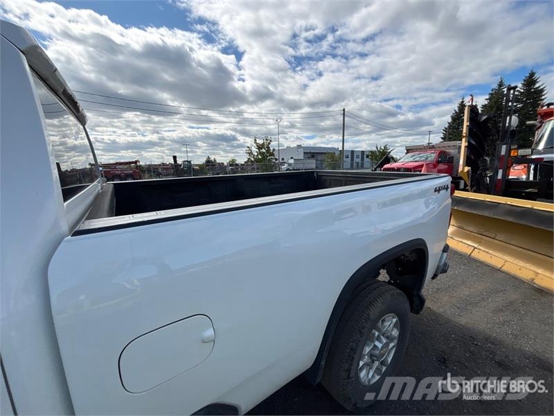 Chevrolet K2500 Прочие фургоны