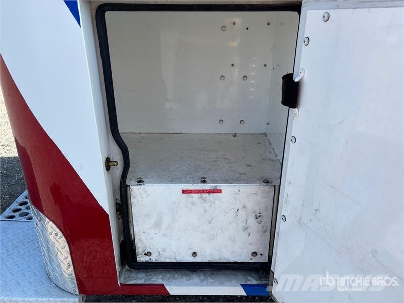 Chevrolet REBUILT Express 3500 4x2 Ambulance Krankenwagen