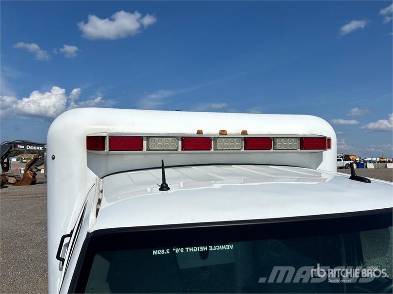 Chevrolet REBUILT Express 3500 4x2 Ambulance Krankenwagen