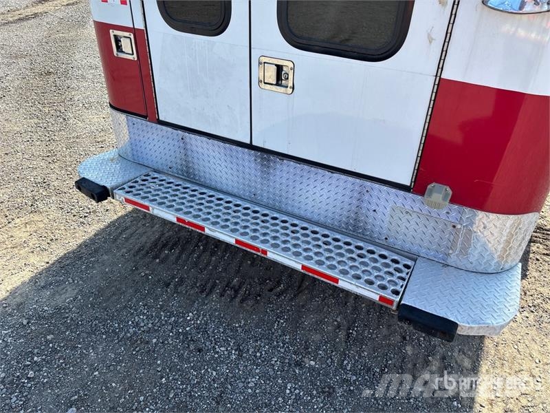 Chevrolet REBUILT Express 3500 4x2 Ambulance Krankenwagen