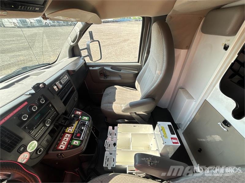 Chevrolet REBUILT Express 3500 4x2 Ambulance Krankenwagen