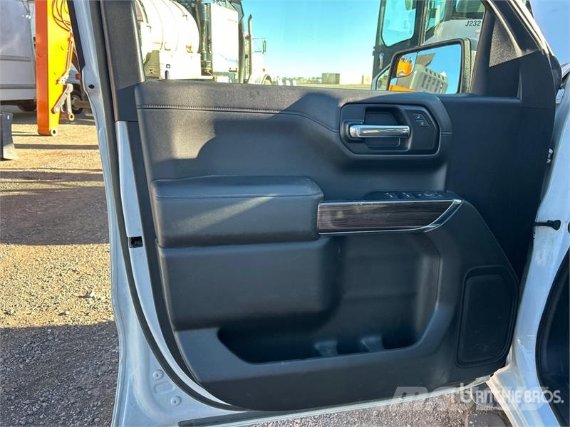 Chevrolet Silverado 1500 Z71 4x4 Extended Cab Pickup Autre fourgon / utilitaire