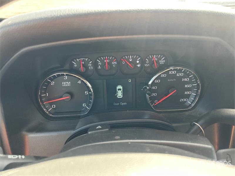 Chevrolet Silverado 1500 4x4 Extended Cab Pickup Прочие фургоны