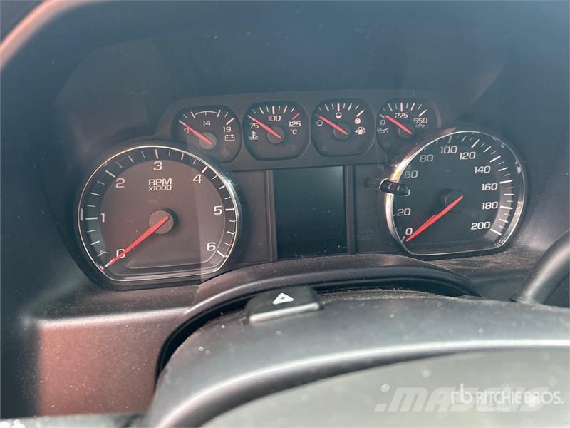 Chevrolet Silverado 1500 4x4 Extended Cab Pickup Інше