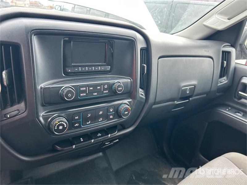 Chevrolet Silverado 1500 4x4 Extended Cab Pickup Інше