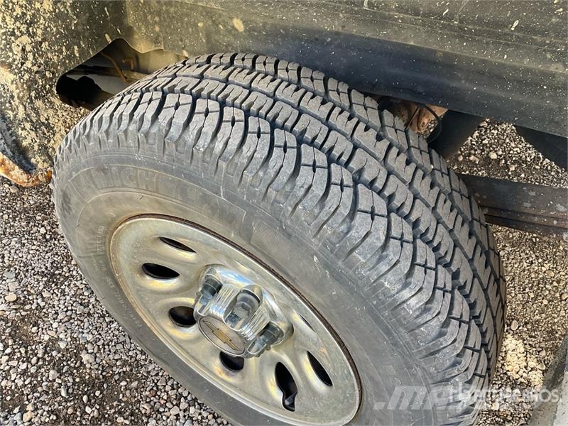 Chevrolet Silverado 1500 4x2 Pickup Furgoni altro